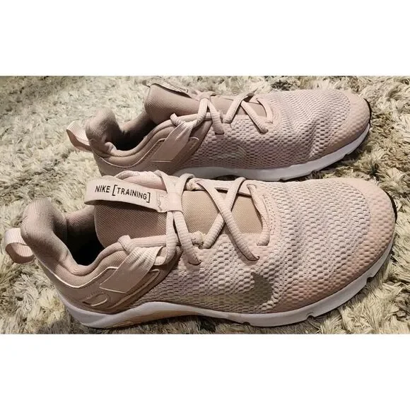 Nike Women's‎ Legend Essential Shoes Stone Mauve Barely Dusty Rose Size 8 - Picture 2 of 6